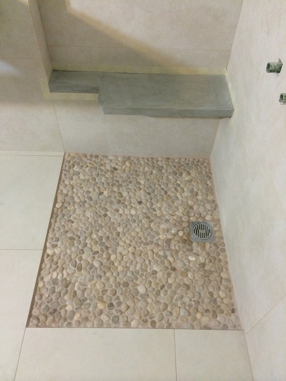Ανακαίνιση μπάνιου σε οικία στο Χαλάνδρι πριν και μετά