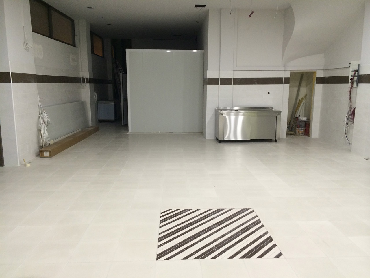 Ανακαίνιση καταστήματος στο Χαϊδάρι