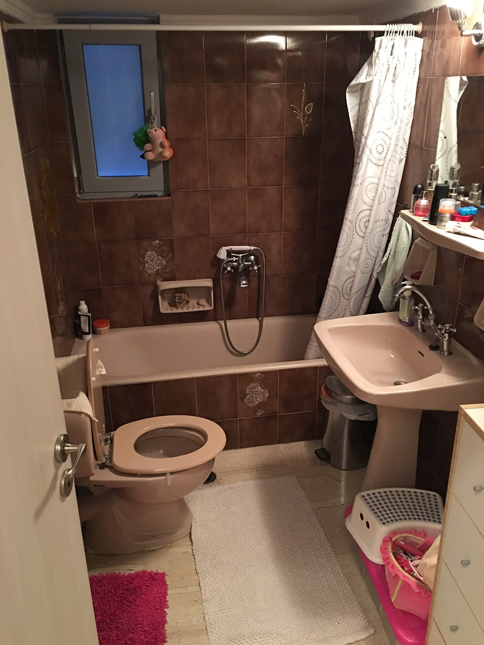 Ανακαίνιση μπάνιου σε οικία στο Χαλάνδρι